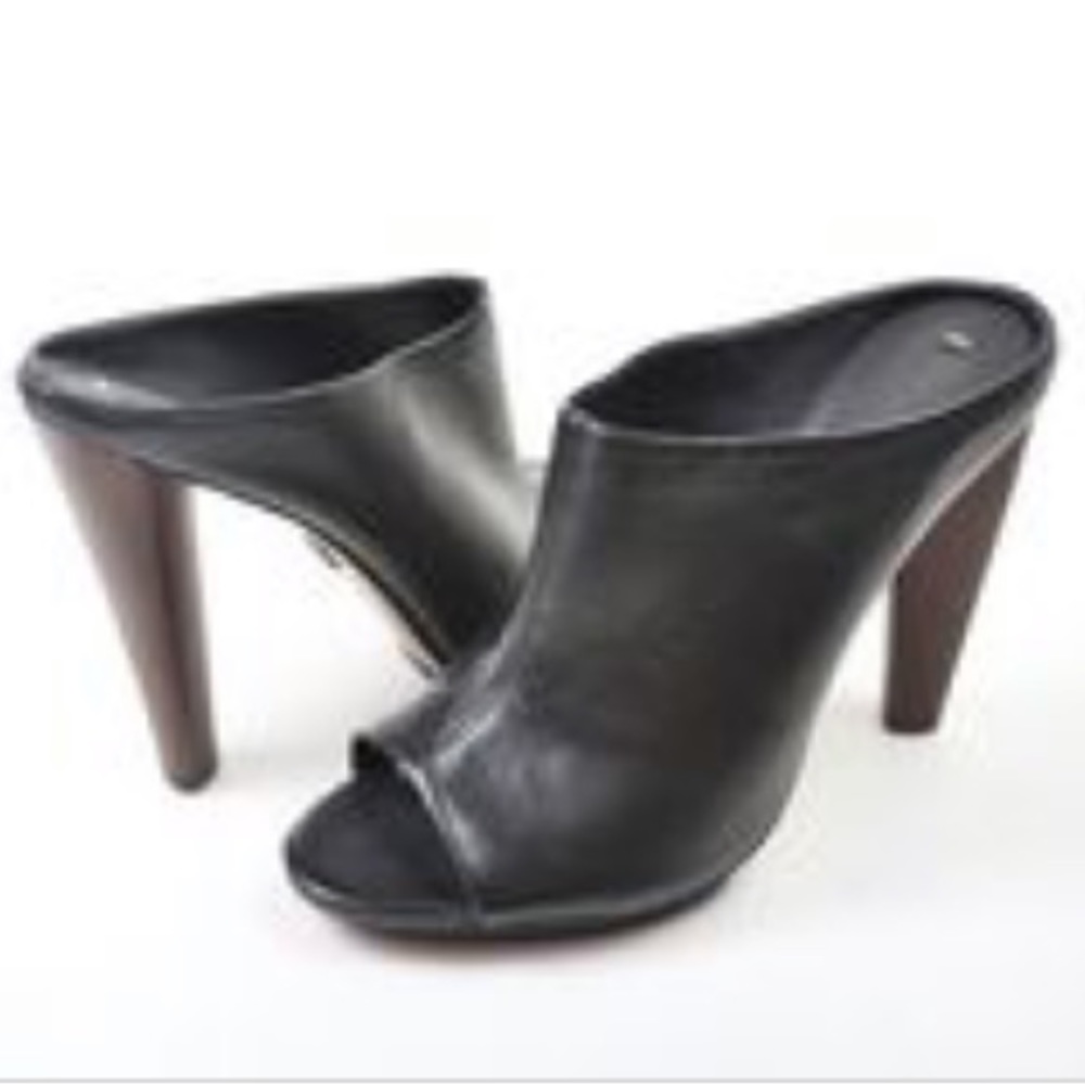 BCBG MAXAZRIA “Jeremy” Open Toe Mules